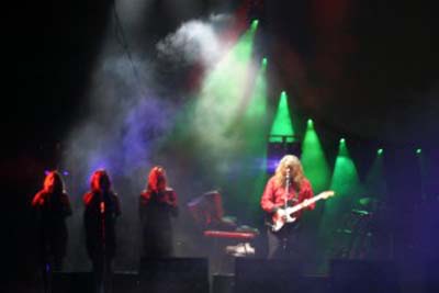 2004_004