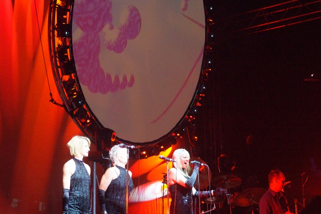 Festival_Theatre Girls