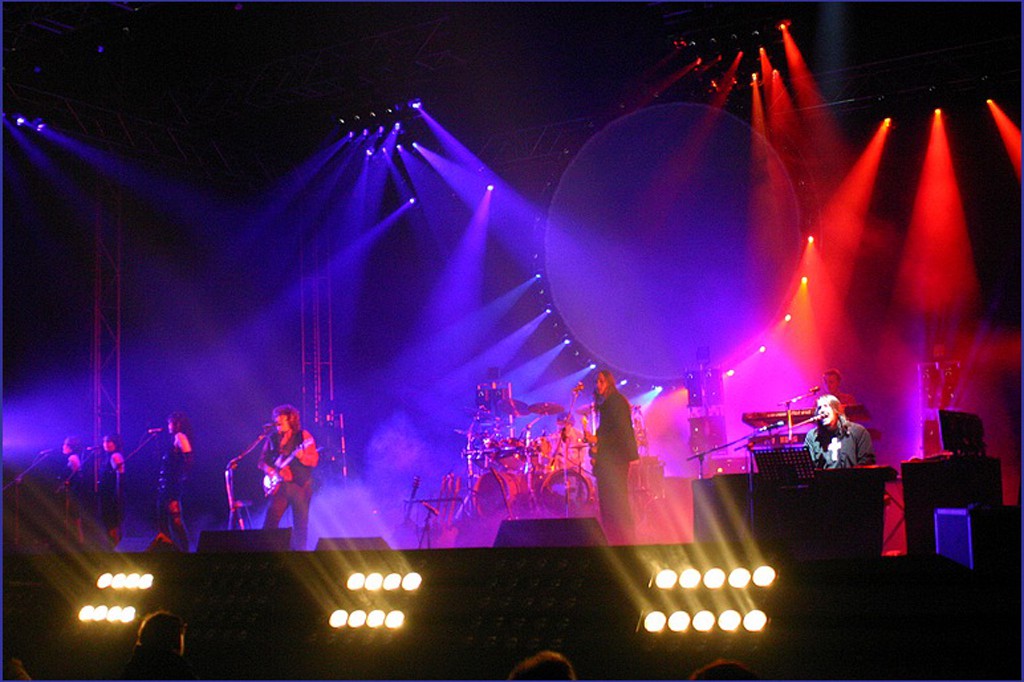 2006_043
